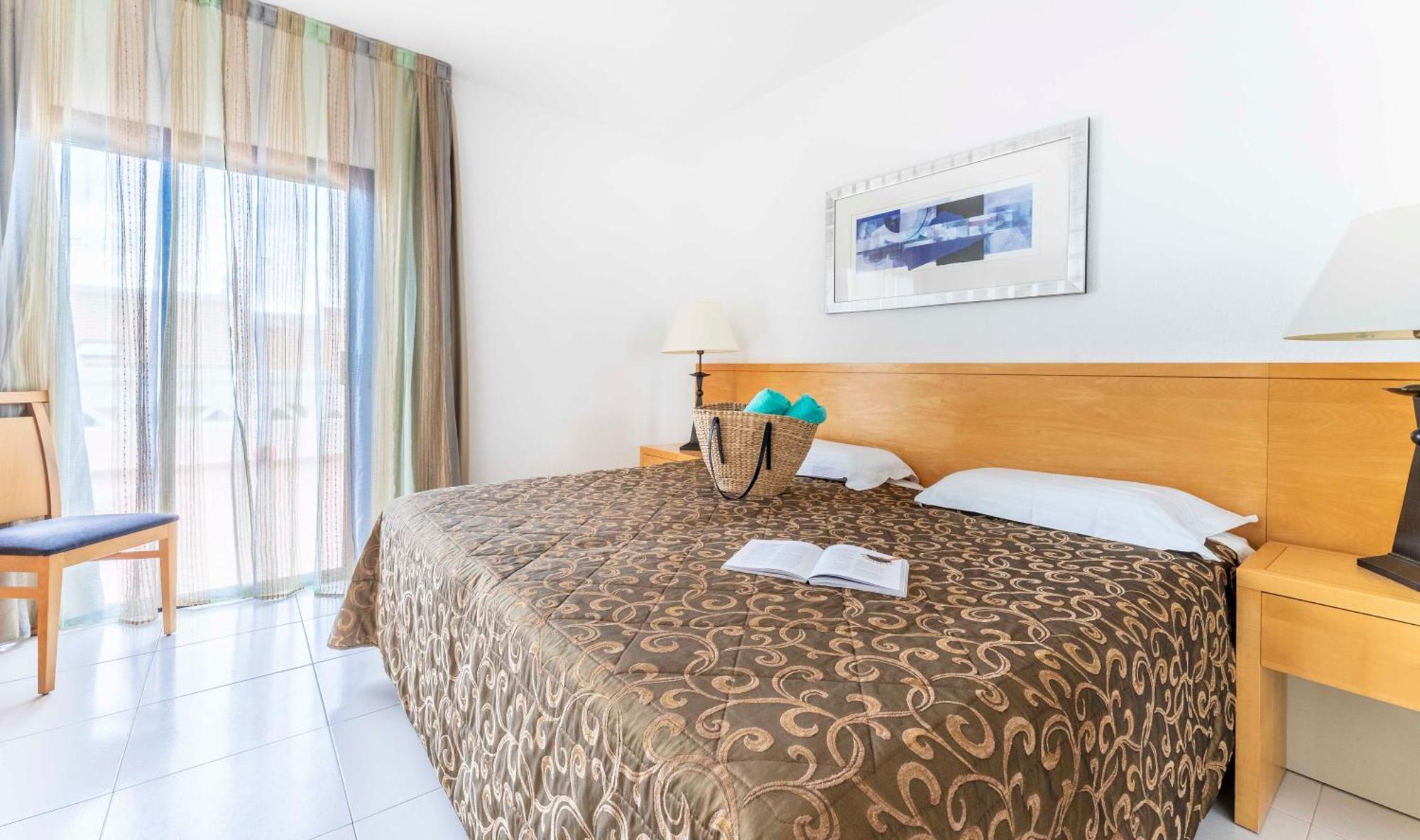 Aparthotel Hollywood Mirage - Excel &
